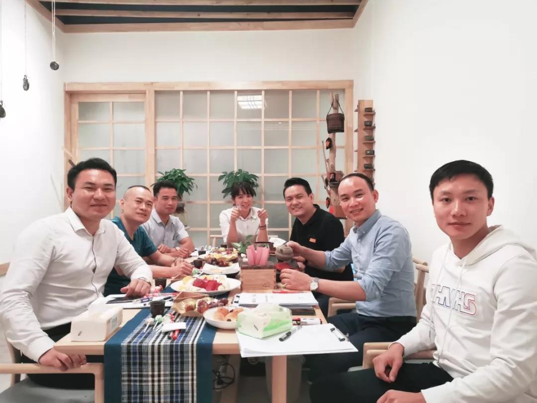 工程、材料中心管理層&ldquo;裸心會&rdquo;丨茶短情長，一場來自心靈的對話！